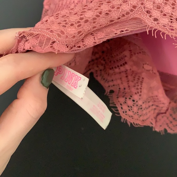 PINK Victoria's secret highneck lace bra - Picture 3 of 3